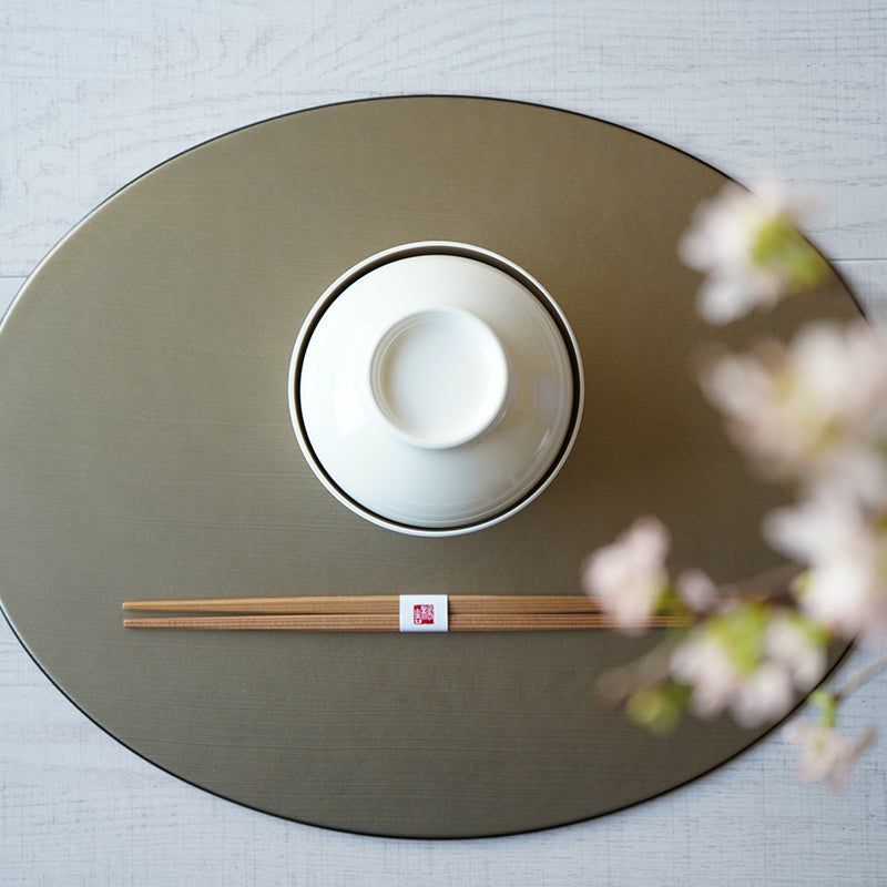 越前塗（福井県） 【越前塗】銀刷毛目小判プレート40cm〈1枚〉 |皿や鉢