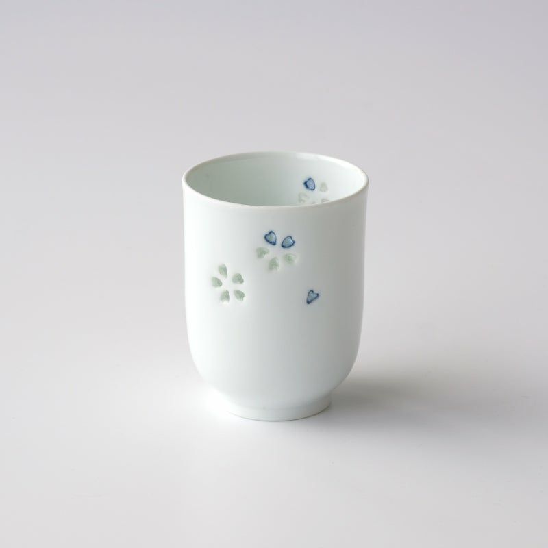桜水晶彫（さくらすいしょうぼり） 【SALE】桜水晶彫 湯呑（大）〈1個 