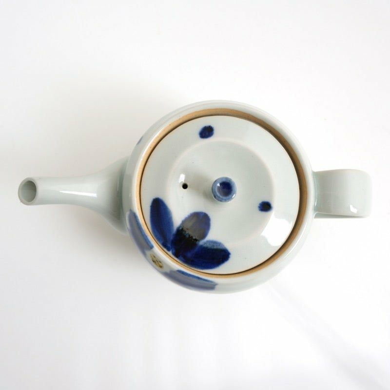 橘吉 TACHIKICHI　京都の陶磁器メーカーの花器で　40年前に購入した良品 橘吉 TACHIKICHI 京都の陶磁器メーカーの花器で 40年前に購入した