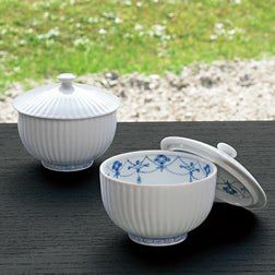 蓋付き 青華瓔珞文 蓋付お茶呑茶碗（桐箱入）〈5客〉 有田焼 |皿や鉢 
