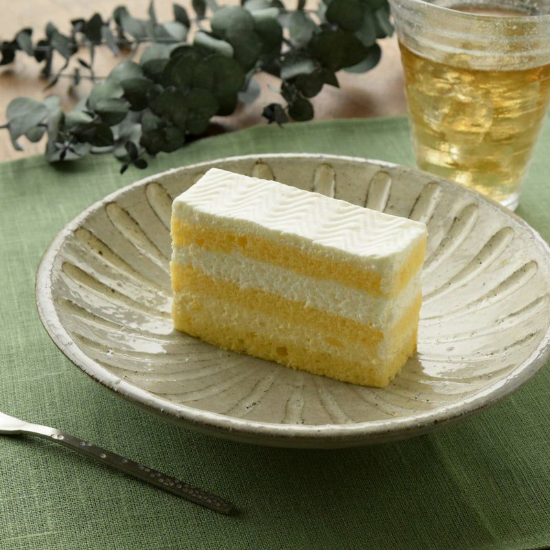 新品　たち吉特選　粉引　御本手　櫛目　角盛り皿　焼き物皿　主菓子皿　５枚　希少品 新品 たち吉特選 粉引 御本手 櫛目 角盛り皿 焼き物皿 主菓子皿