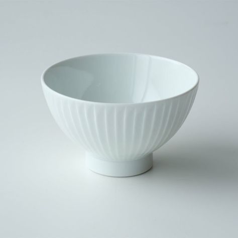 〔白磁　筒描　飯碗〕 白磁 筒描 飯碗〕