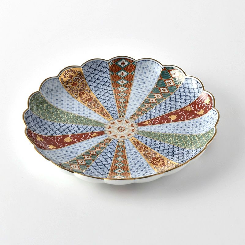 大皿・盛皿（約24cm～） 【波佐見焼】菊割花地紋 8号皿〈1枚〉 |皿や鉢