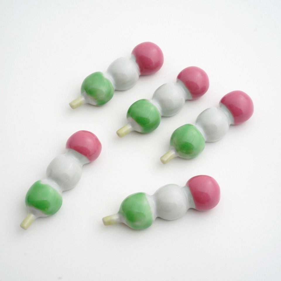 京焼・清水焼 箸置き 【京焼・清水焼】ピンク桜 花びら形箸置〈5個