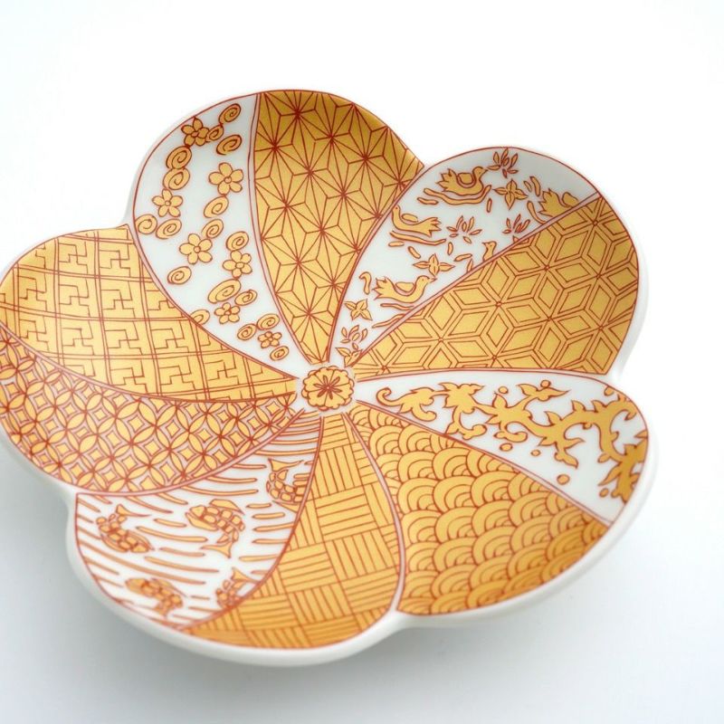 有田焼・伊万里焼（佐賀県） 【有田焼 幸楽窯】錦金彩祥瑞捻梅形 小