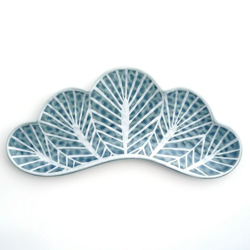 有田焼・伊万里焼（佐賀県） 【有田焼 幸楽窯】錦青鈍釉銀松葉形 前菜