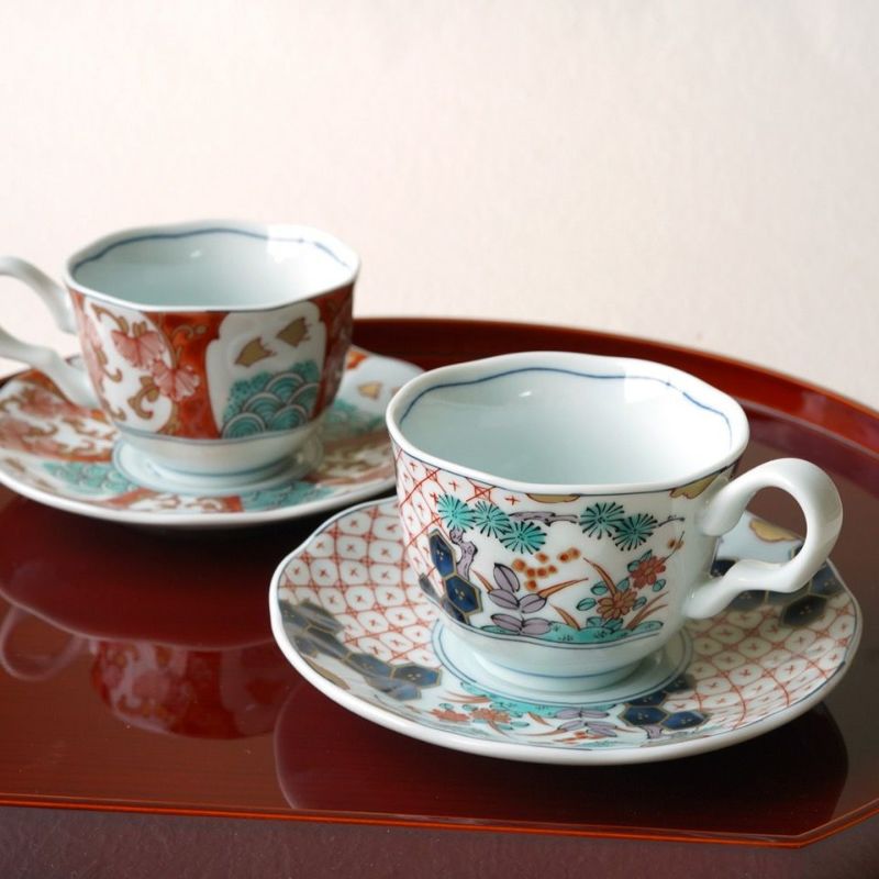 美濃焼セール 【美濃焼SALE】染錦古伊万里 ペア碗皿〈2個〉 |皿や鉢