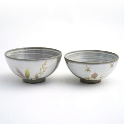 旧蔵　銀皿　お茶碗　花開富貴 錦日輪赤玉瓔珞文【20cm 平皿】 — 賞美堂本店オンラインショップ