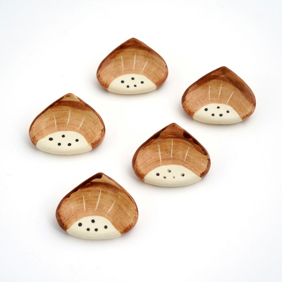 京焼・清水焼（京都府） 【京焼・清水焼】栗 箸置〈5個〉 |皿や鉢など