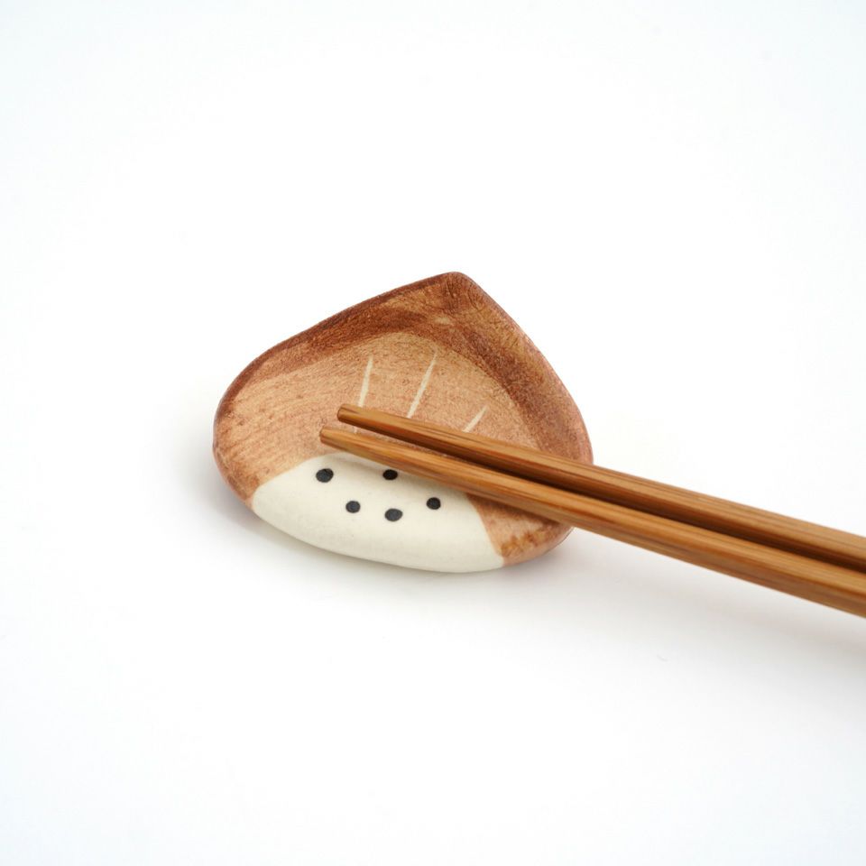 京焼・清水焼（京都府） 【京焼・清水焼】栗 箸置〈5個〉 |皿や鉢など