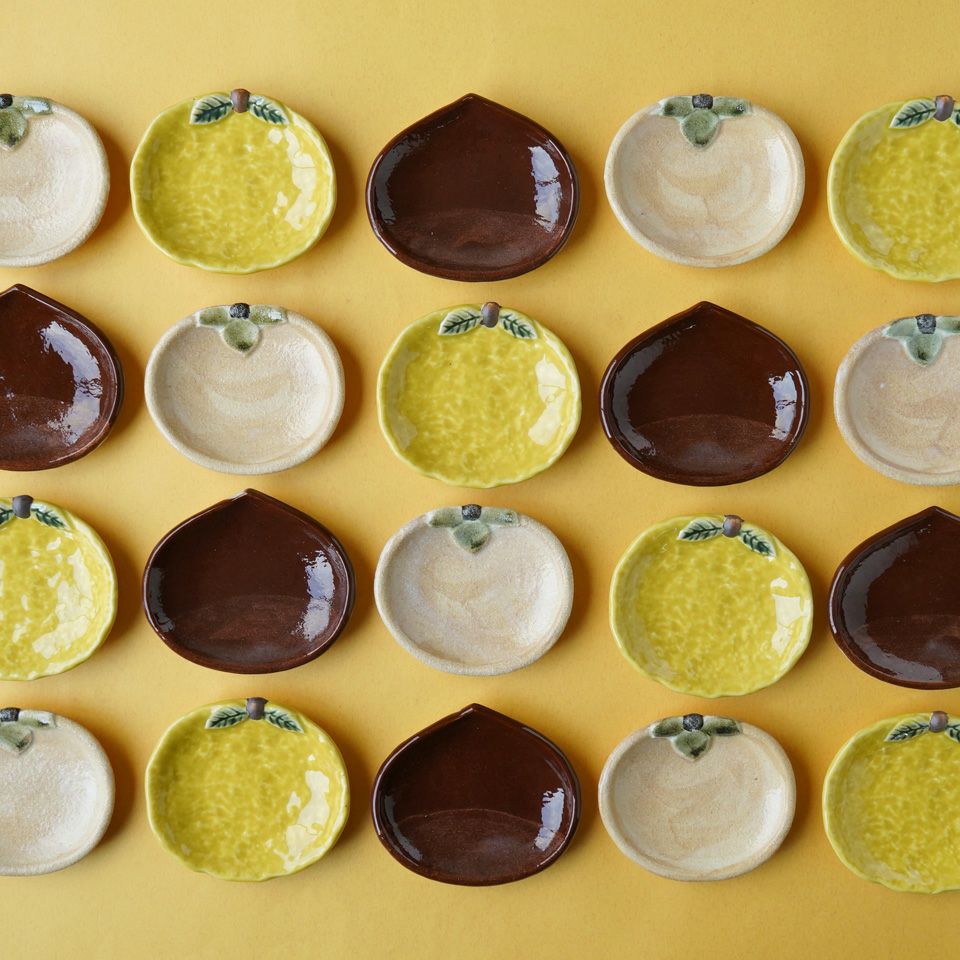 瀬戸焼（愛知県） 【瀬戸焼】ゆず型 小皿〈1枚〉 |皿や鉢など和食器の