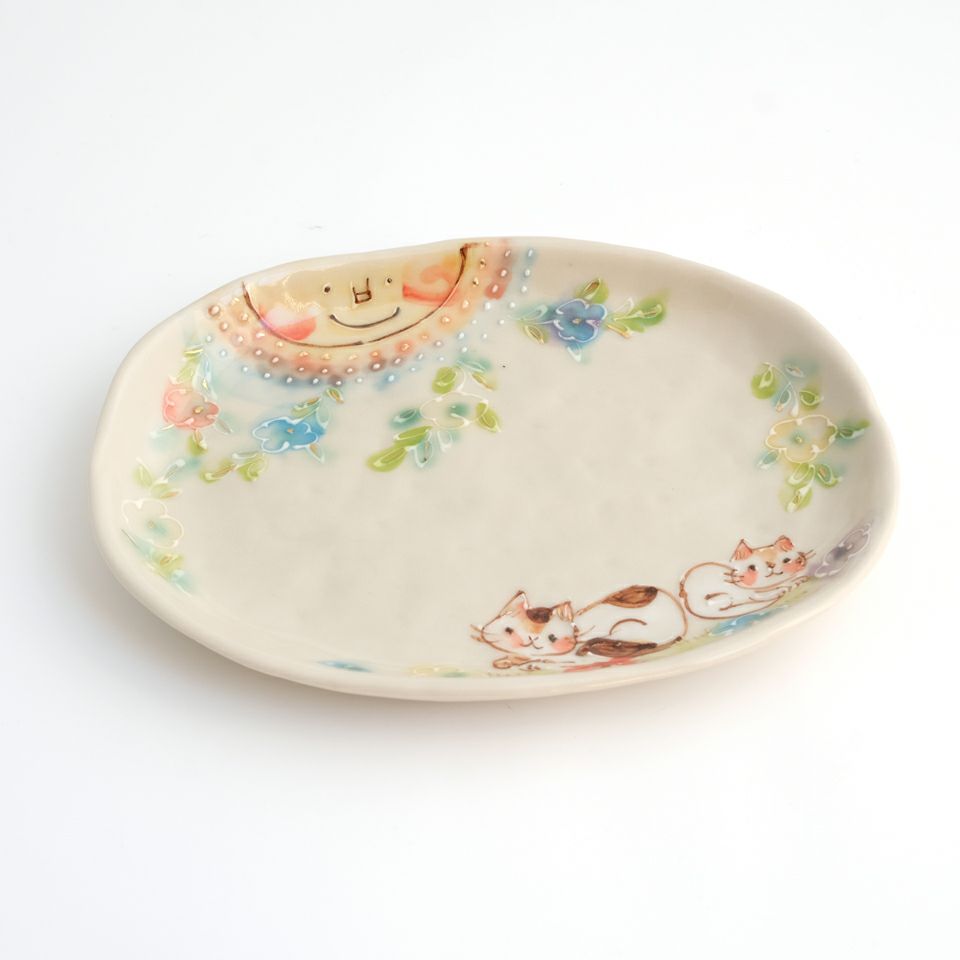 内藤加奈子の作家作品一覧 かわいい猫や犬やうさぎやパンダたち 陶芸