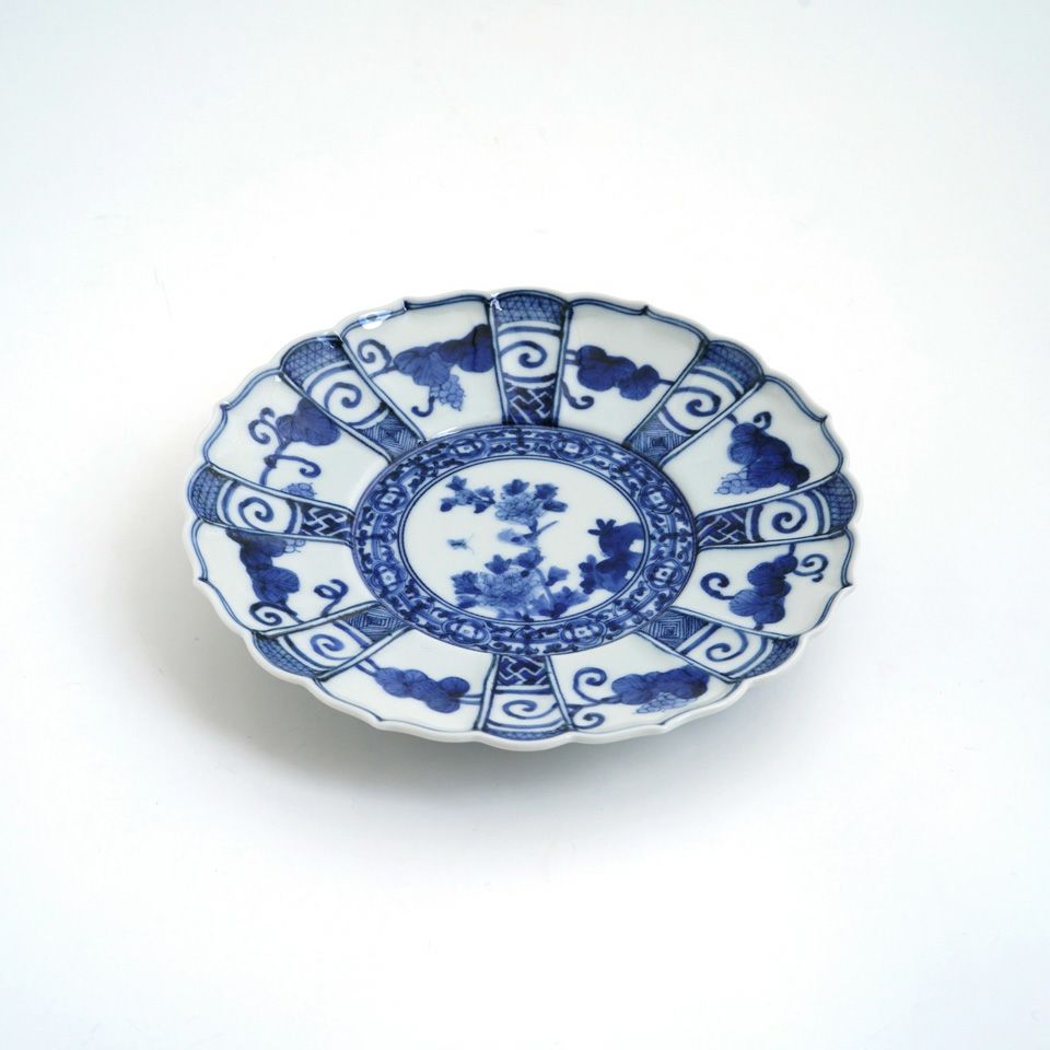 山本長左（やまもとちょうざ） 【山本長左】5号菊型皿 唐草〈1枚〉 |皿